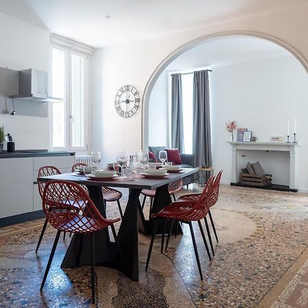 Suite Antico Seminario Verona Exteriör bild